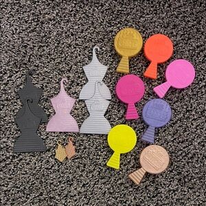 L.O.L Doll Brushes & Clothing hangers